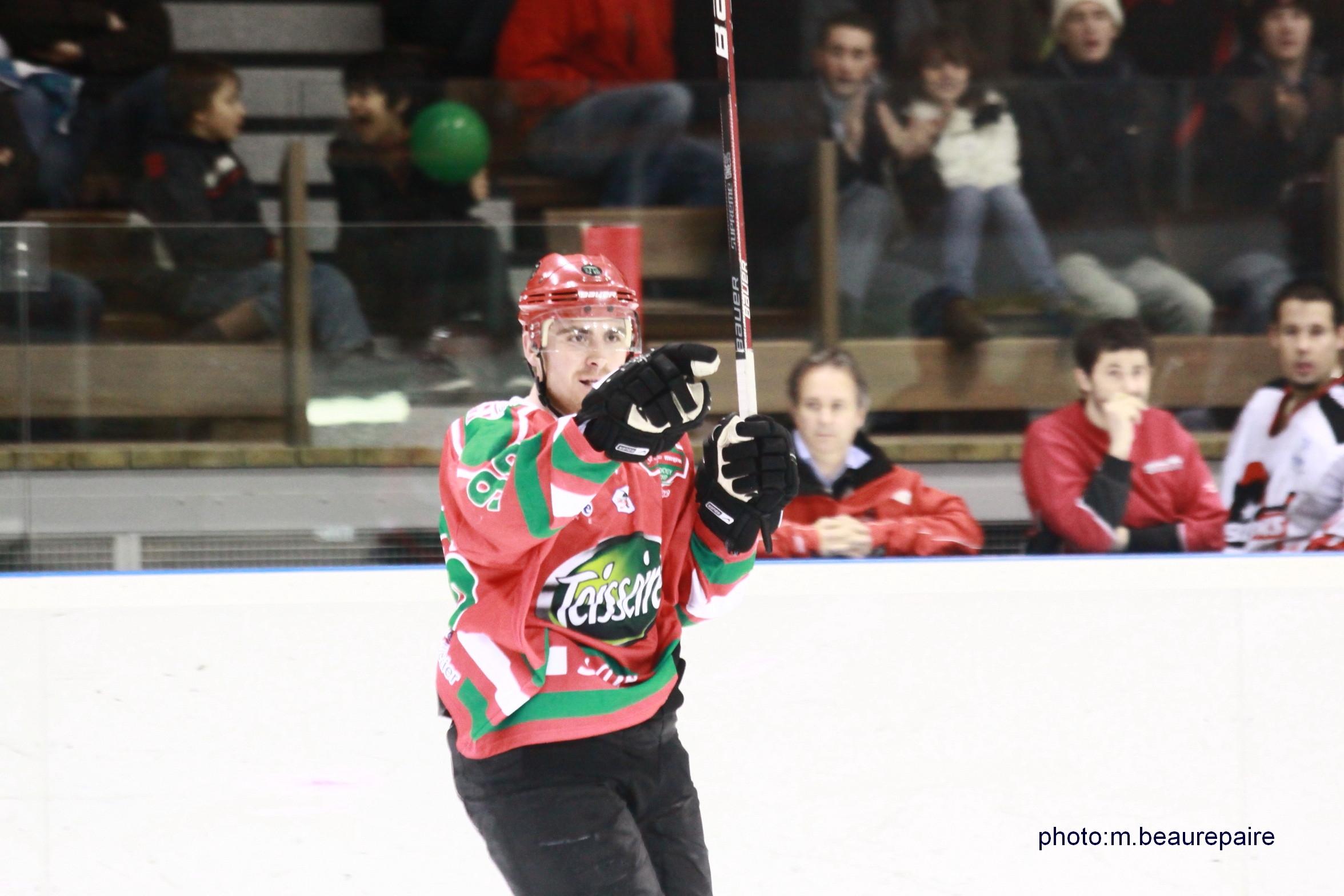 Mont-Blanc 6 - 4 Neuilly/Marne