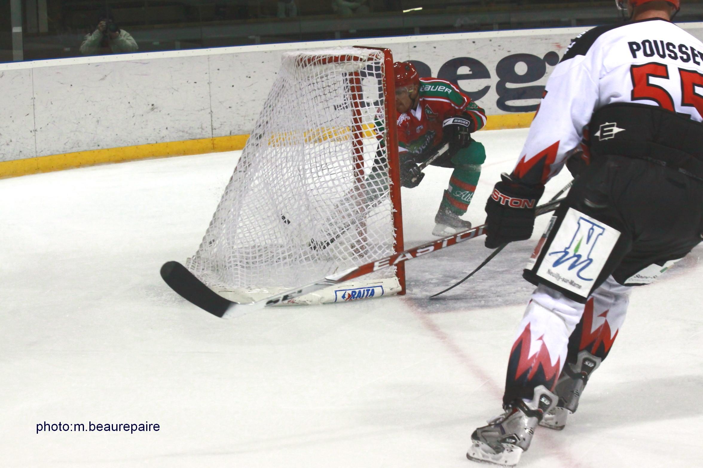 Mont-Blanc 6 - 4 Neuilly/Marne