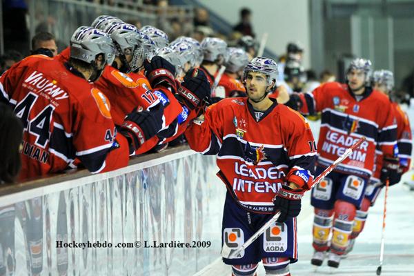 Grenoble  4 - 6 Rouen