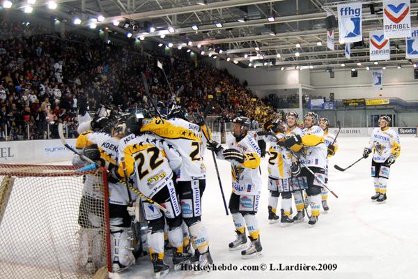 Grenoble  4 - 6 Rouen