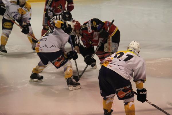 Morzine-Avoriaz 3 - 2 Chamonix 