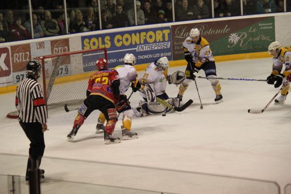 Morzine-Avoriaz 3 - 2 Chamonix 