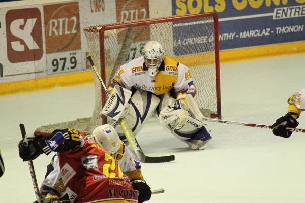 Morzine-Avoriaz 3 - 2 Chamonix 