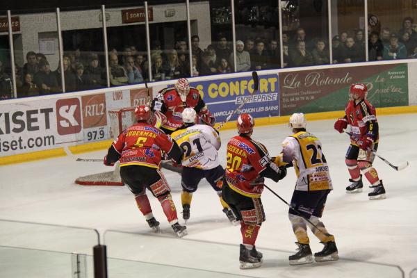 Morzine-Avoriaz 3 - 2 Chamonix 