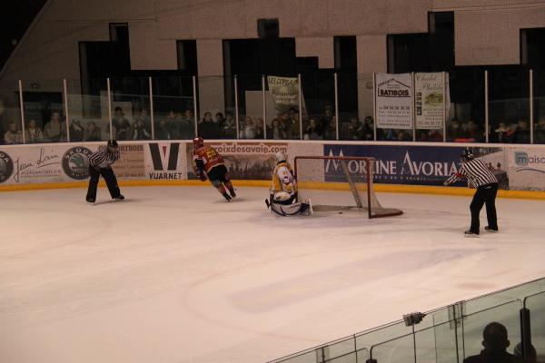 Morzine-Avoriaz 3 - 2 Chamonix 
