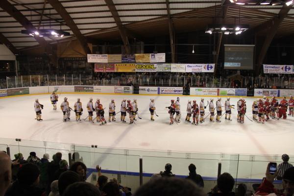 Morzine-Avoriaz 3 - 2 Chamonix 