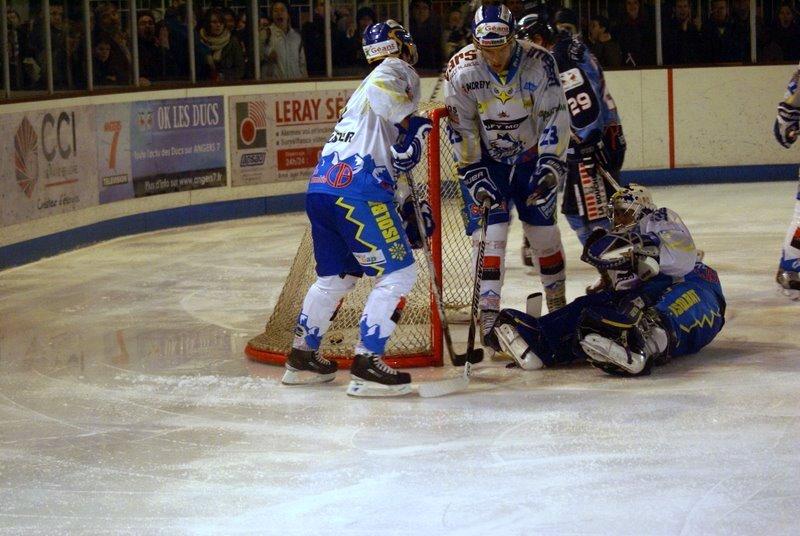 Angers  7 - 1 Gap 
