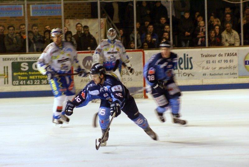 Angers  7 - 1 Gap 