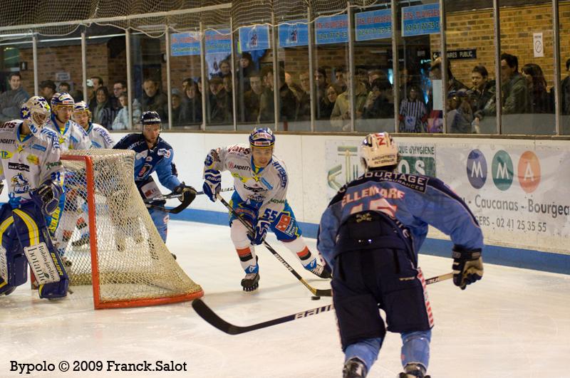 Angers  7 - 1 Gap 