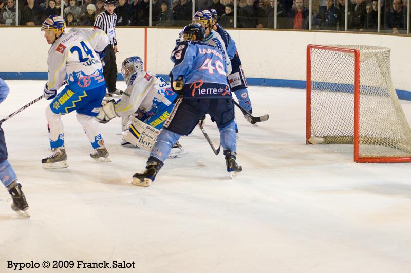 Angers  7 - 1 Gap 