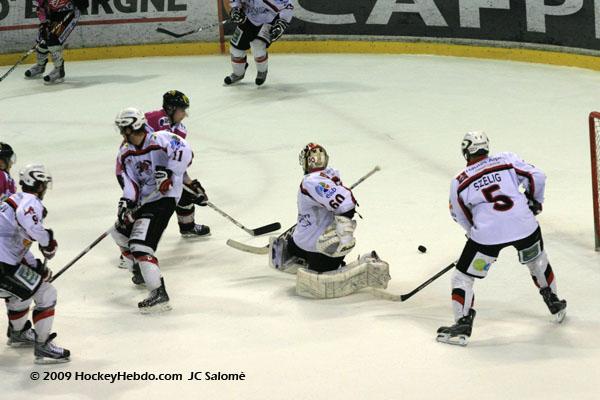 Amiens  5 - 4 Briançon 