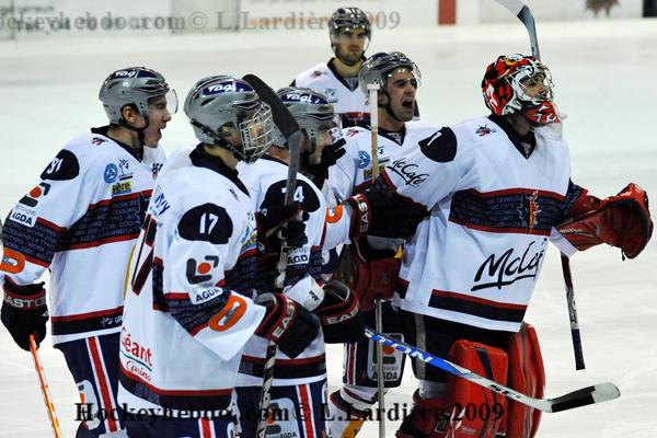 Villard-de-Lans 5 - 6 Grenoble 