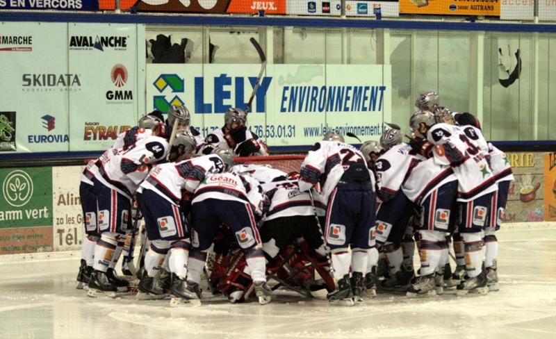 Villard-de-Lans 5 - 6 Grenoble 