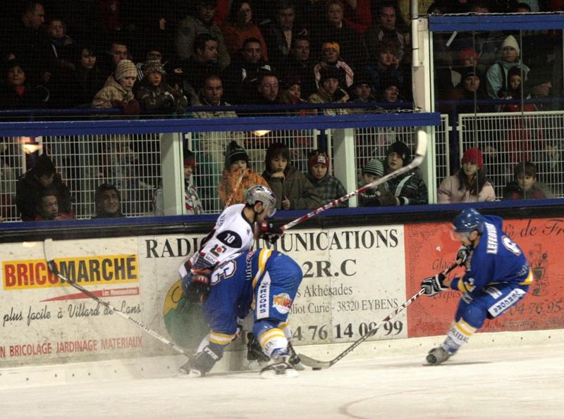Villard-de-Lans 5 - 6 Grenoble 