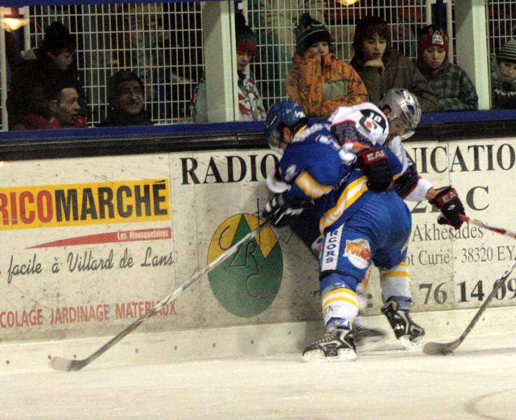 Villard-de-Lans 5 - 6 Grenoble 