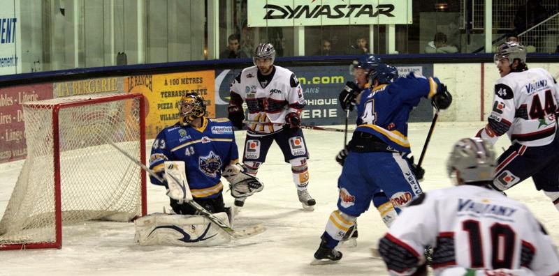 Villard-de-Lans 5 - 6 Grenoble 