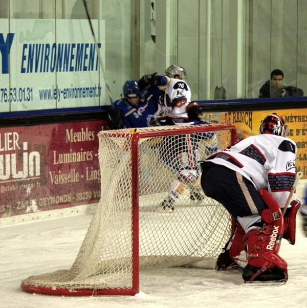 Villard-de-Lans 5 - 6 Grenoble 