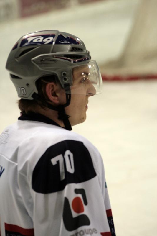 Villard-de-Lans 5 - 6 Grenoble 