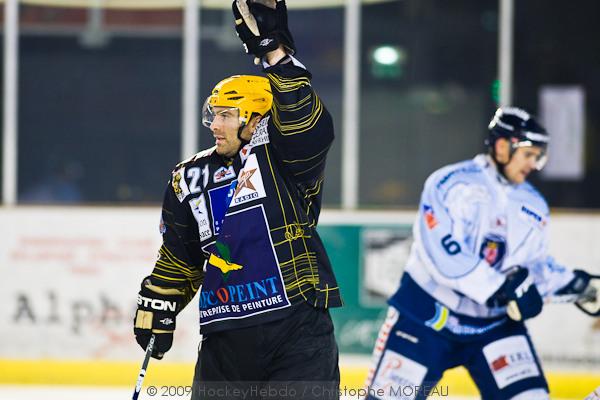 Strasbourg  2 - 3 Angers 