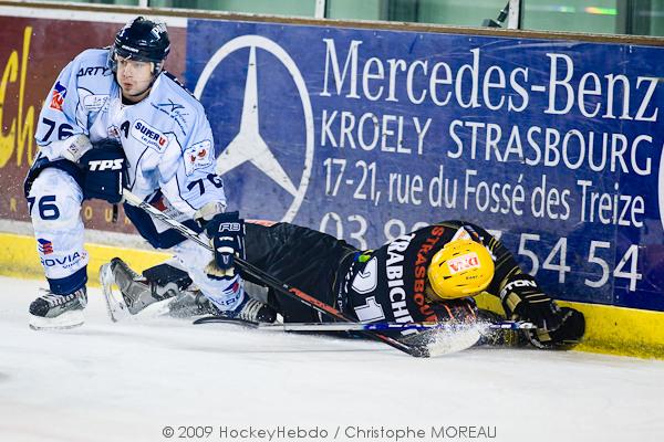 Strasbourg  2 - 3 Angers 
