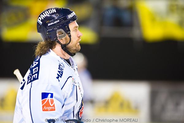 Strasbourg  2 - 3 Angers 