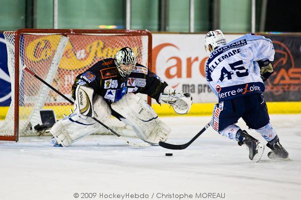 Strasbourg  2 - 3 Angers 