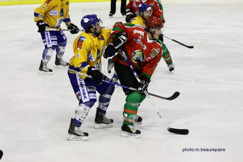 Mont-Blanc 5 - 2 Dijon 