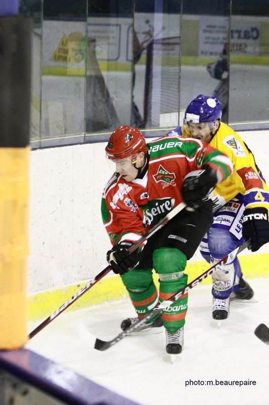 Mont-Blanc 5 - 2 Dijon 