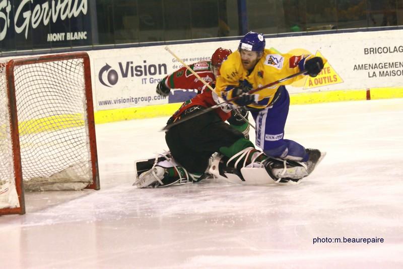 Mont-Blanc 5 - 2 Dijon 
