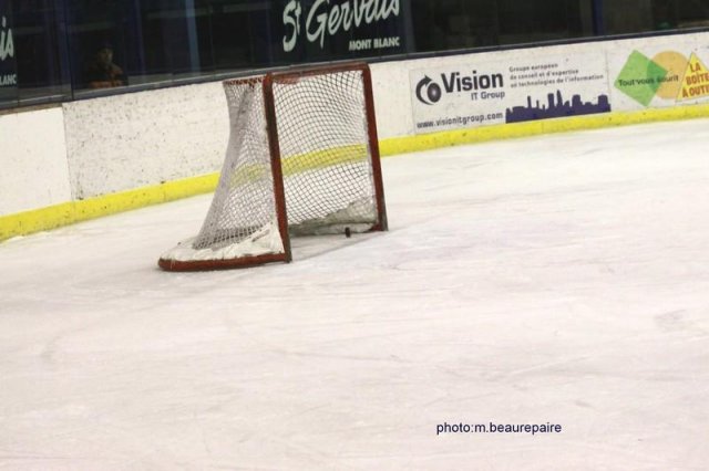 Photo hockey match Mont-Blanc - Dijon  le 02/01/2010