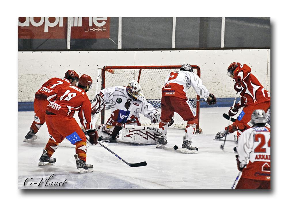 Valence 6 - 3 Annecy