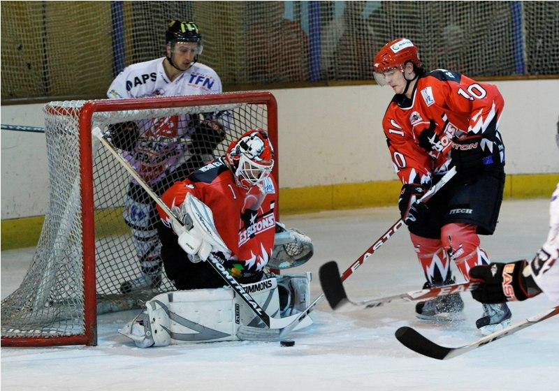 Neuilly/Marne 1 - 6 Amiens 