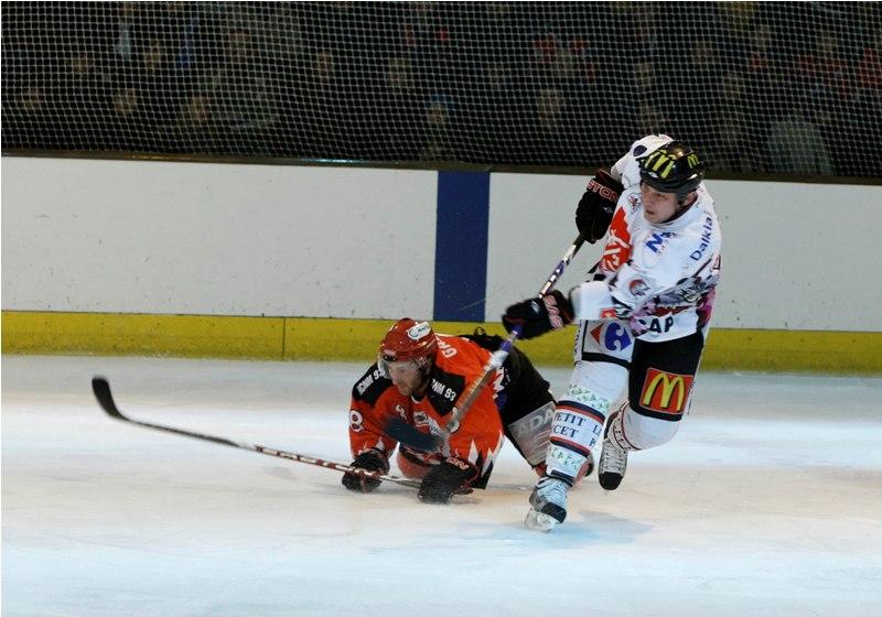 Neuilly/Marne 1 - 6 Amiens 