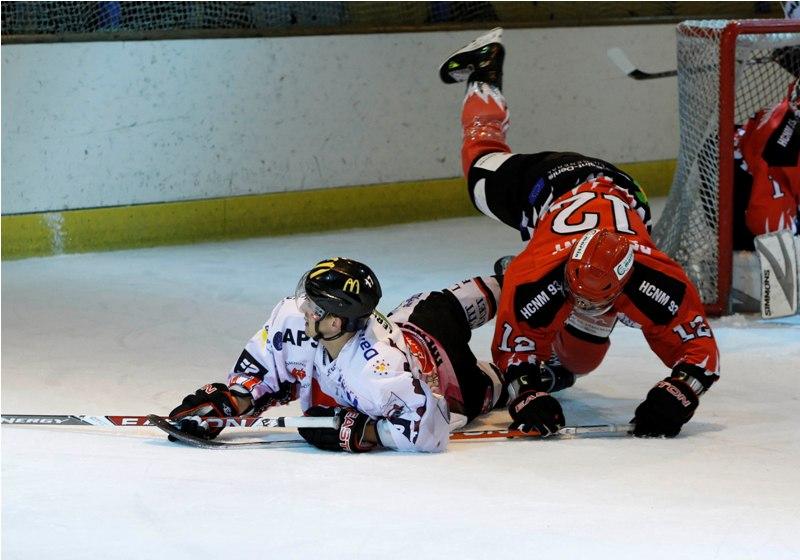 Neuilly/Marne 1 - 6 Amiens 