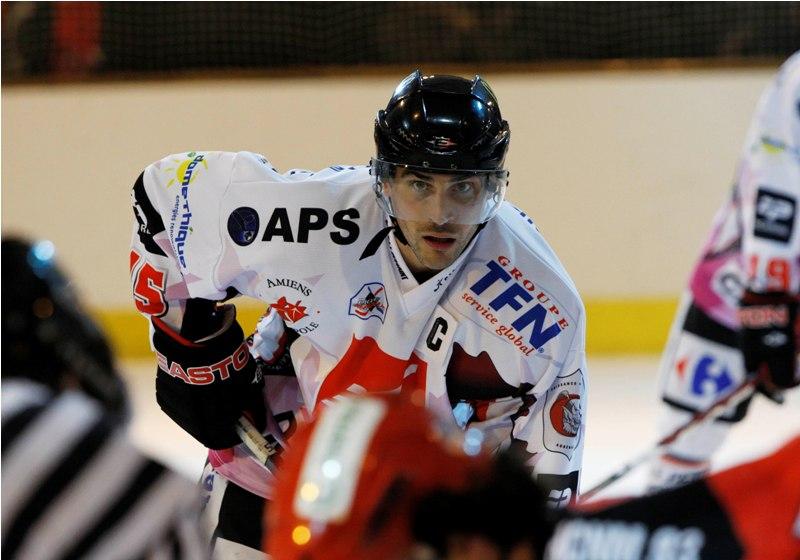Neuilly/Marne 1 - 6 Amiens 