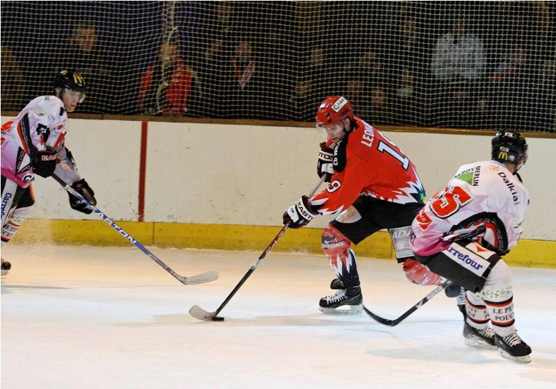 Neuilly/Marne 1 - 6 Amiens 