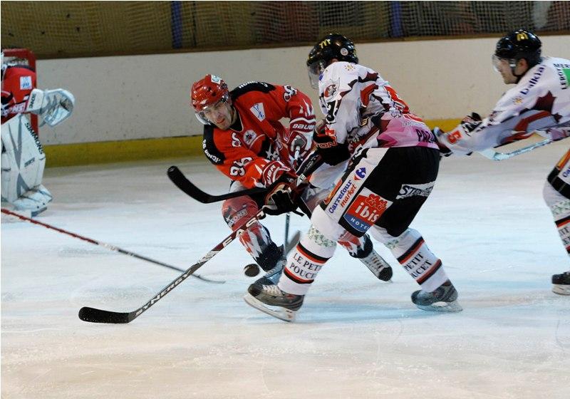 Neuilly/Marne 1 - 6 Amiens 