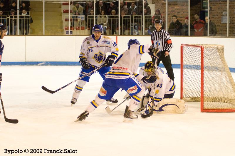 Angers  5 - 3 Villard-de-Lans