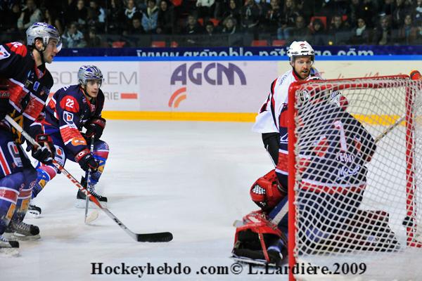Grenoble  2 - 7 Briançon 