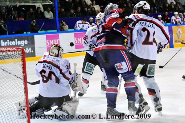 Grenoble  2 - 7 Briançon 