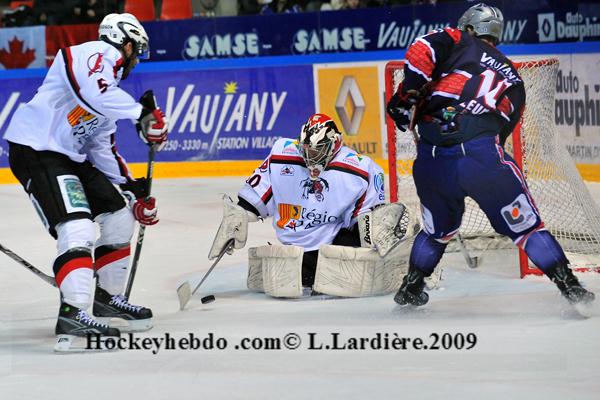 Grenoble  2 - 7 Briançon 