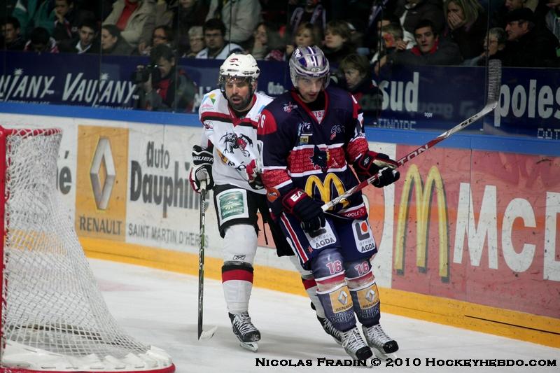 Grenoble  2 - 7 Briançon 