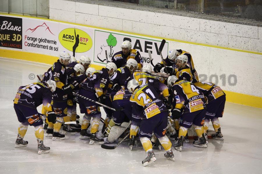Chamonix  4 - 5 Dijon 