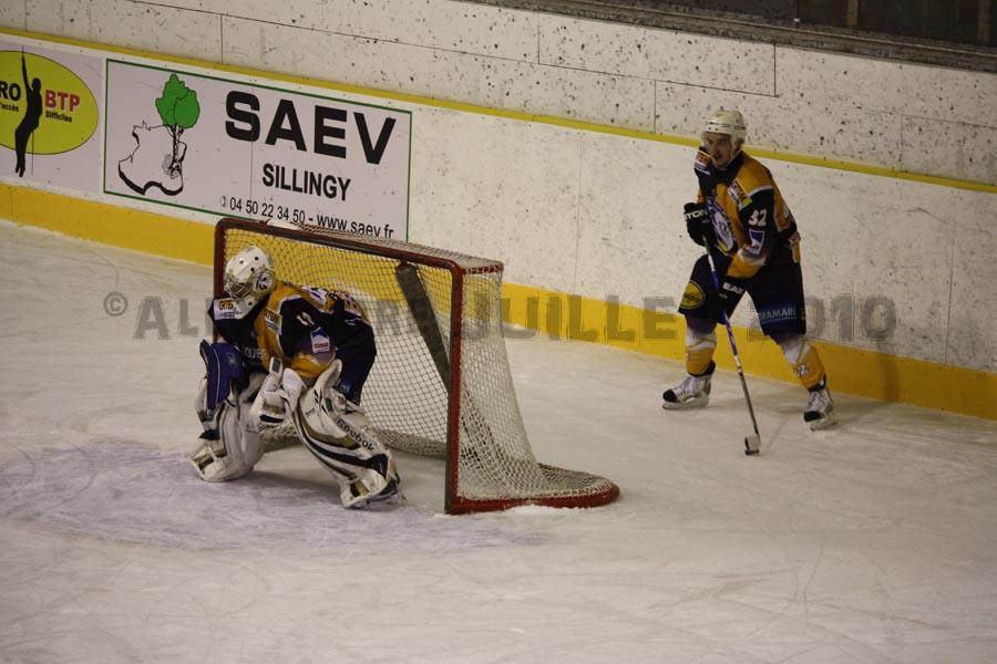 Chamonix  4 - 5 Dijon 