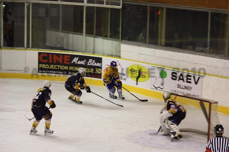 Chamonix  4 - 5 Dijon 