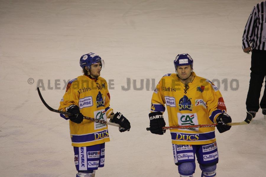 Chamonix  4 - 5 Dijon 