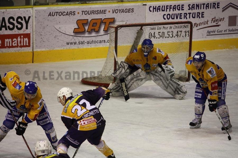 Chamonix  4 - 5 Dijon 