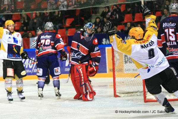 Grenoble  5 - 3 Strasbourg 
