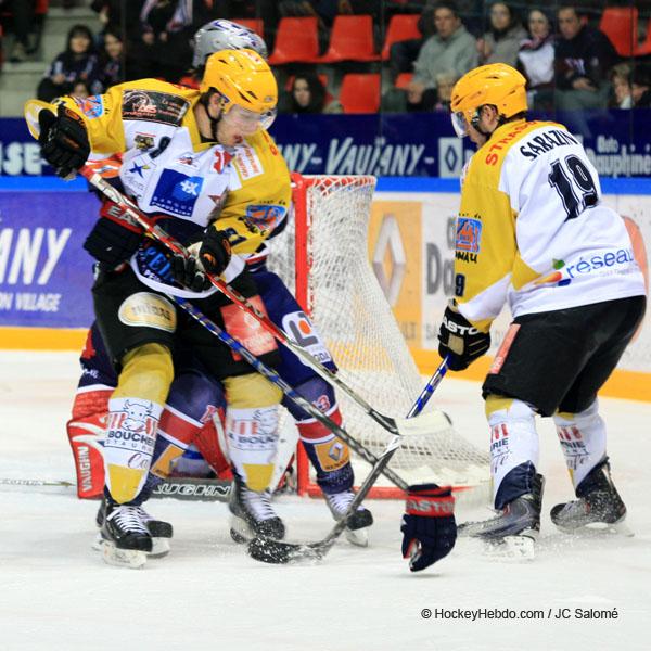 Grenoble  5 - 3 Strasbourg 