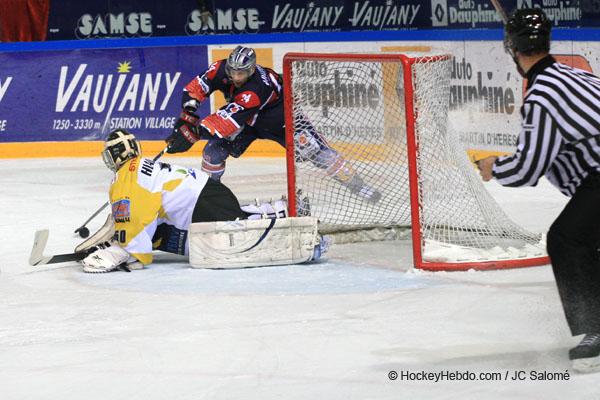 Grenoble  5 - 3 Strasbourg 